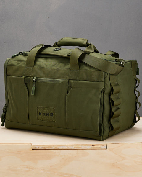 Green CORE duffel side profile