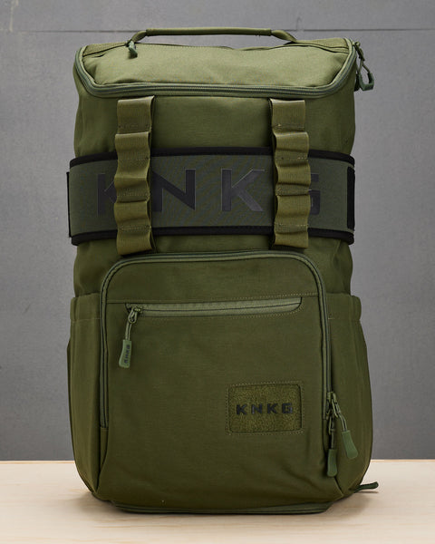 Front view of large green CORE Backpack with matching lifting belt attached
