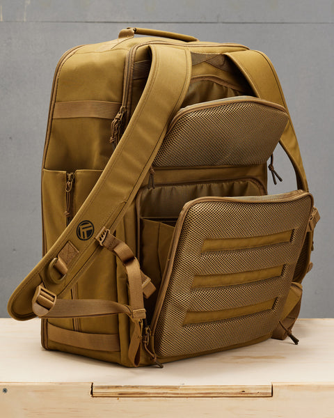 Back concealed compartment of desert KNKG CONQUER Backpack