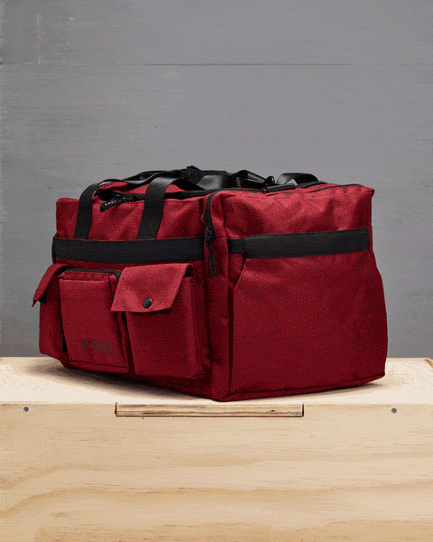 360 degree views of red PLUS Duffel