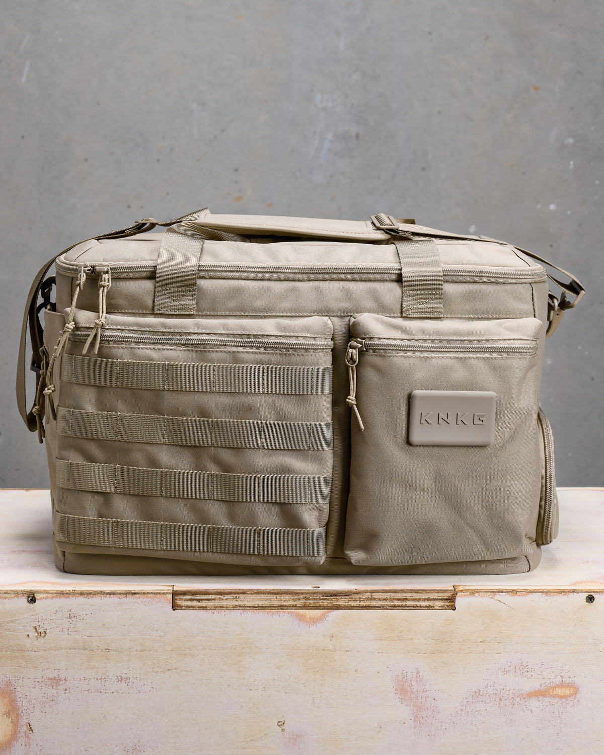 CONQUER Duffel - Gym Bag with Divider System | KNKG