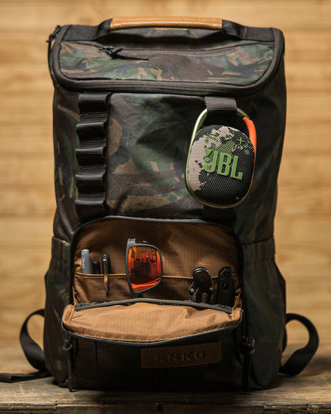 CORE Backpack Waxed Canvas Medium 25L