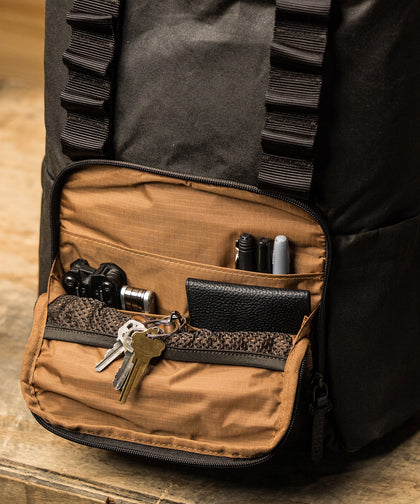 Traditional Waxed Canvas Backpack | KNKG