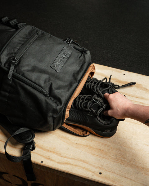 CORE Backpack Waxed Canvas Medium 25L