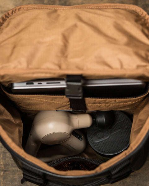 CORE Backpack Waxed Canvas Medium 25L