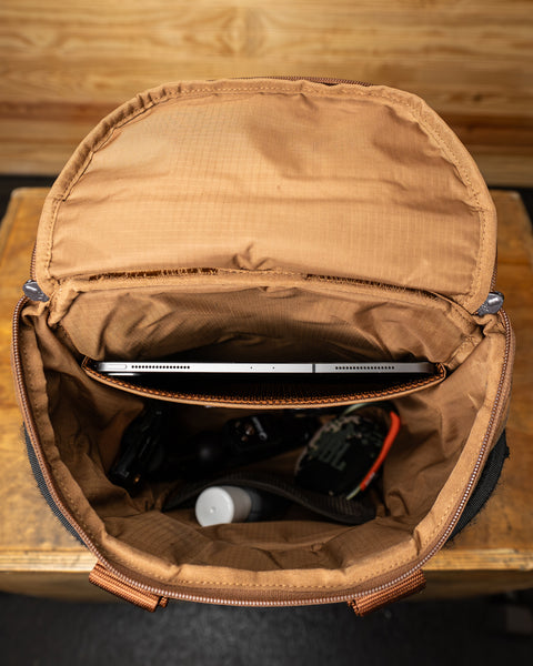 CORE Backpack Waxed Canvas Mini 13L