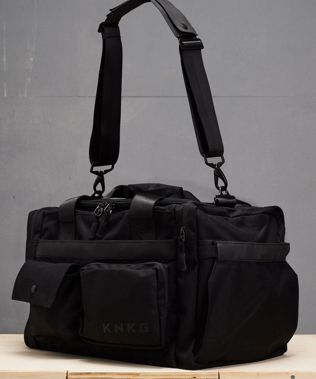 PLUS COLLECTION – KNKG