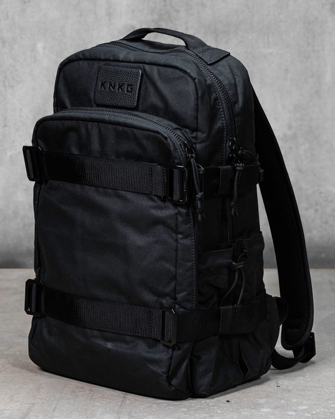 EDC Waxed Canvas Backpack - SHIFT Backpack 27L – KNKG