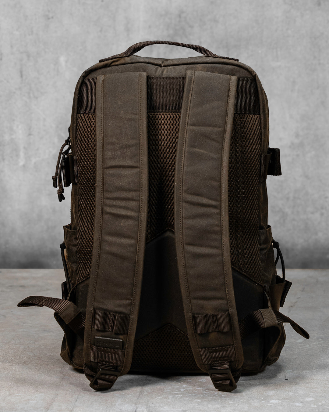 Traditional Waxed Canvas EDC Backpack - SHIFT Backpack 27L – KNKG