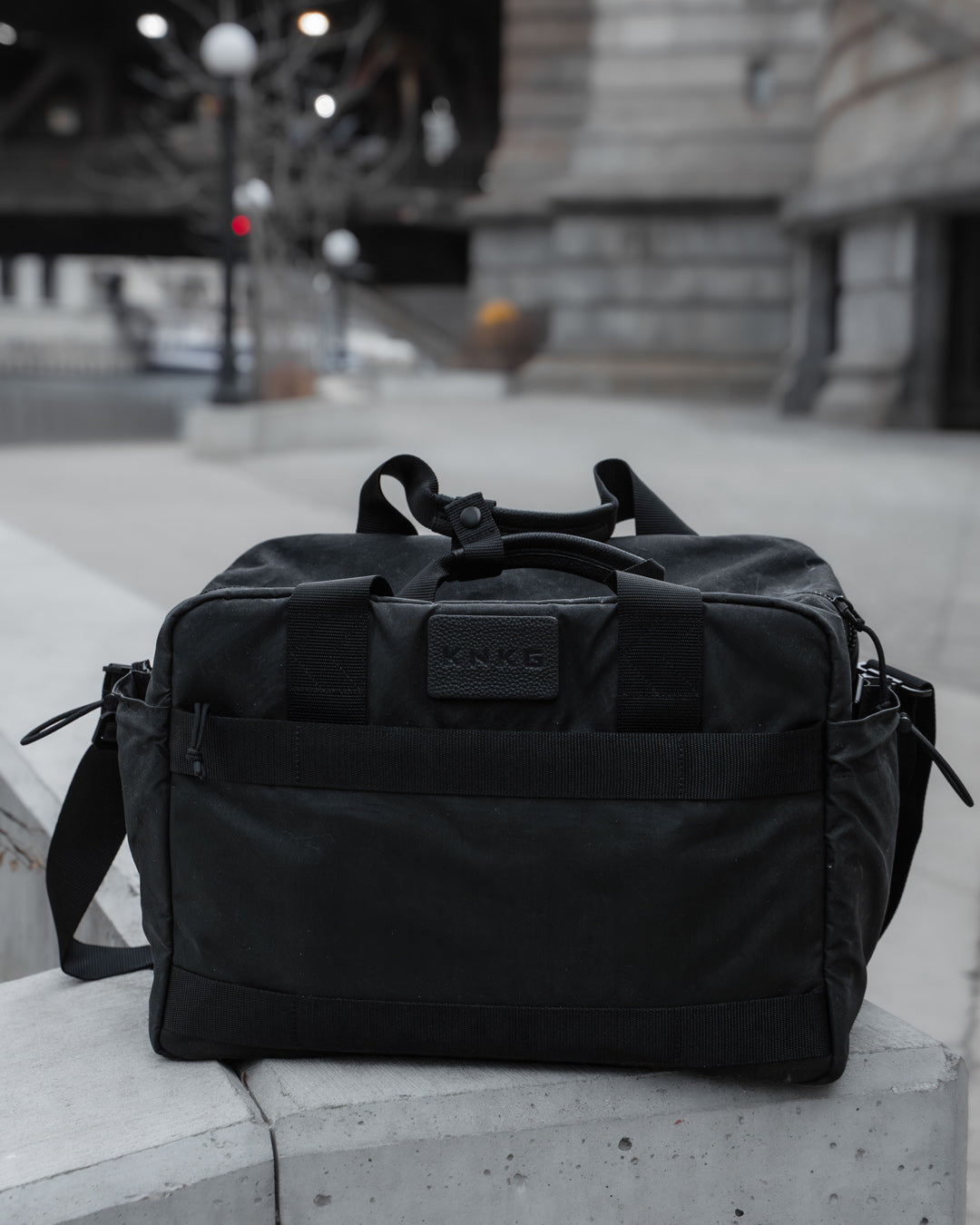 SHIFT Duffel - Black 30L Weekender & Overnight Bag – KNKG SHIFT Duffel - Black 30L Weekender & Overnight Bag – KNKG