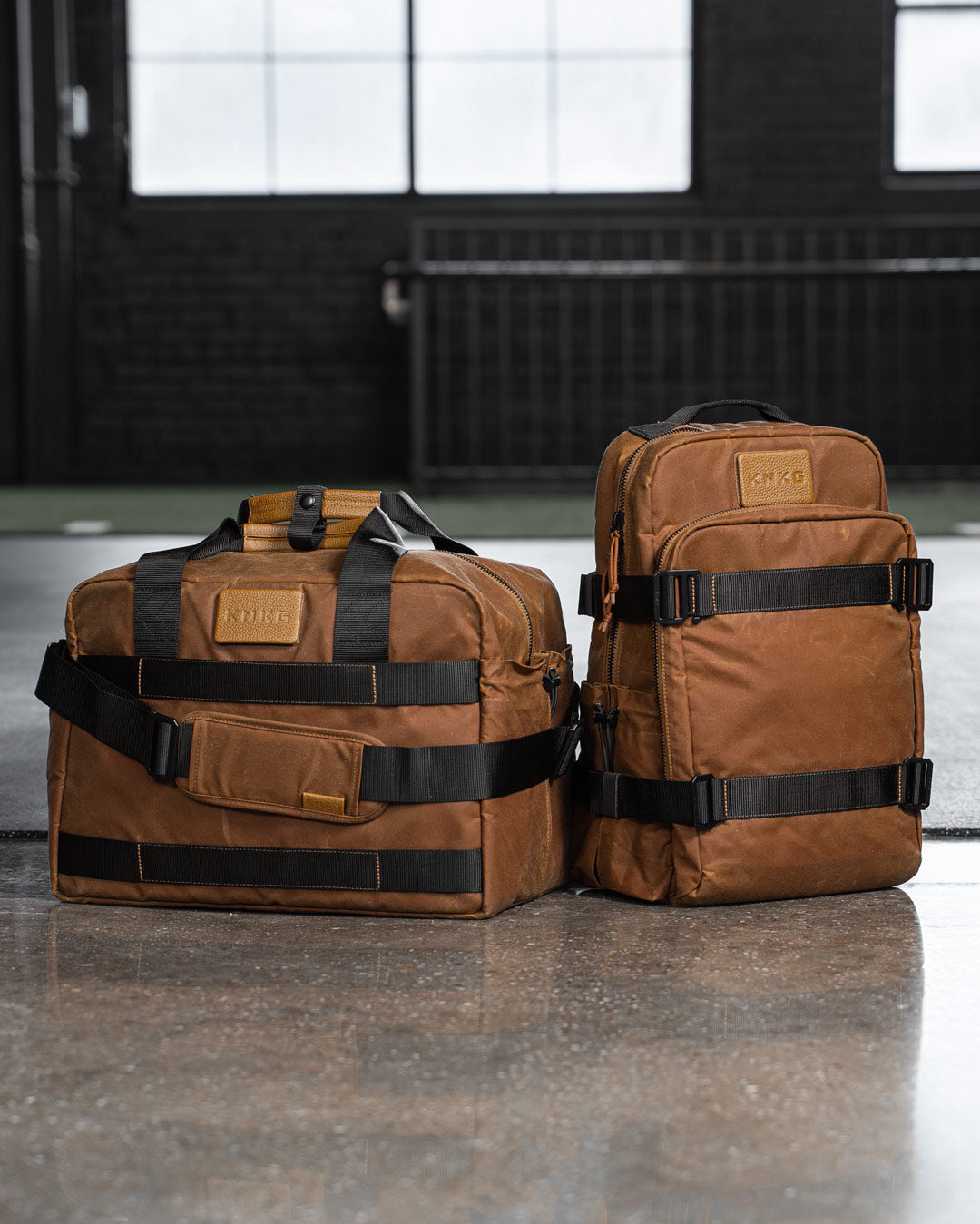 EDC Waxed Canvas Backpack - SHIFT Backpack 27L – KNKG